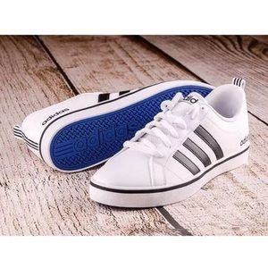 NWT Adidas VS Pace Sneaker Shoe Mens size 9.5